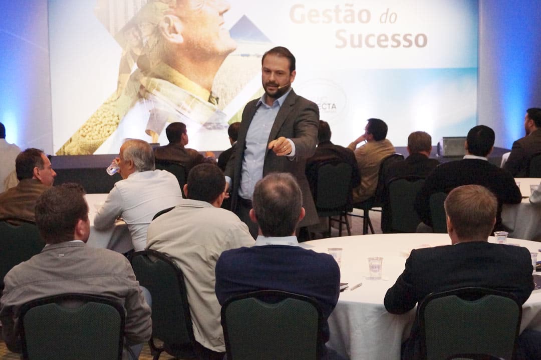 Renato em apresentação